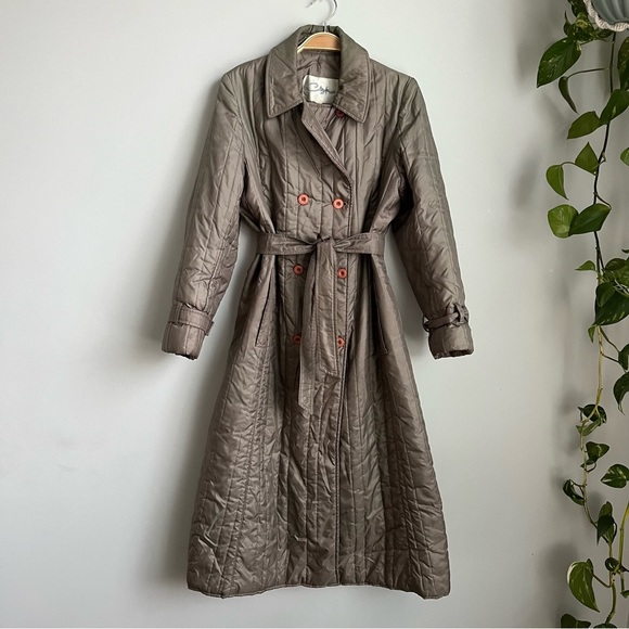 Croydon Vintage Quilted Trench - Picture 2 of 9